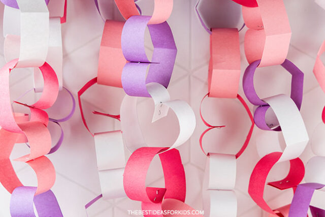 How to Make a Paper Heart Garland