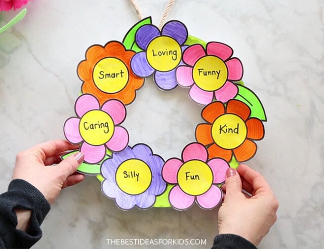 Flower Mothers Day Paper Wreath
