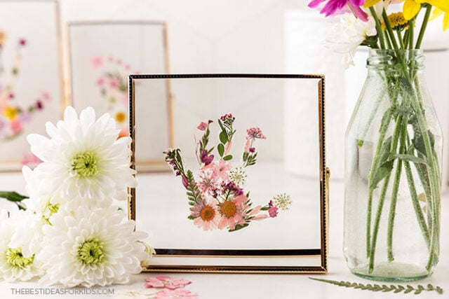 Pressed Flower Handprint DIY