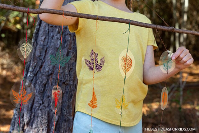 DIY Leaf Mobile Craft