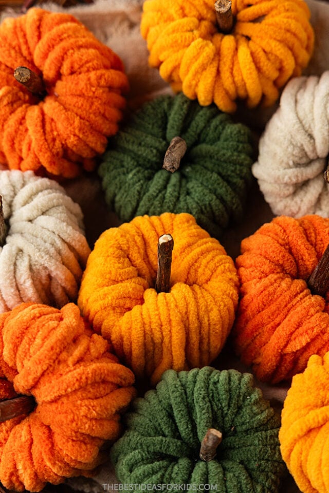DIY Toilet Paper Roll Yarn Pumpkins